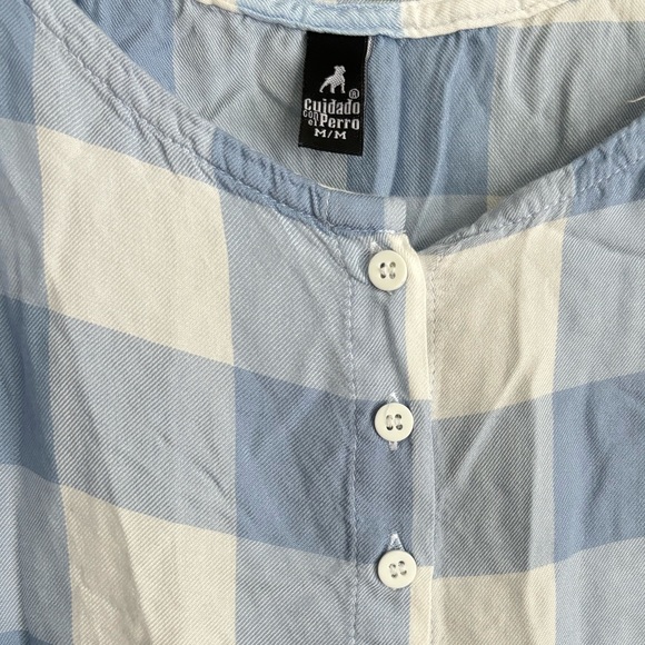 🚨Plaid top - Picture 2 of 3